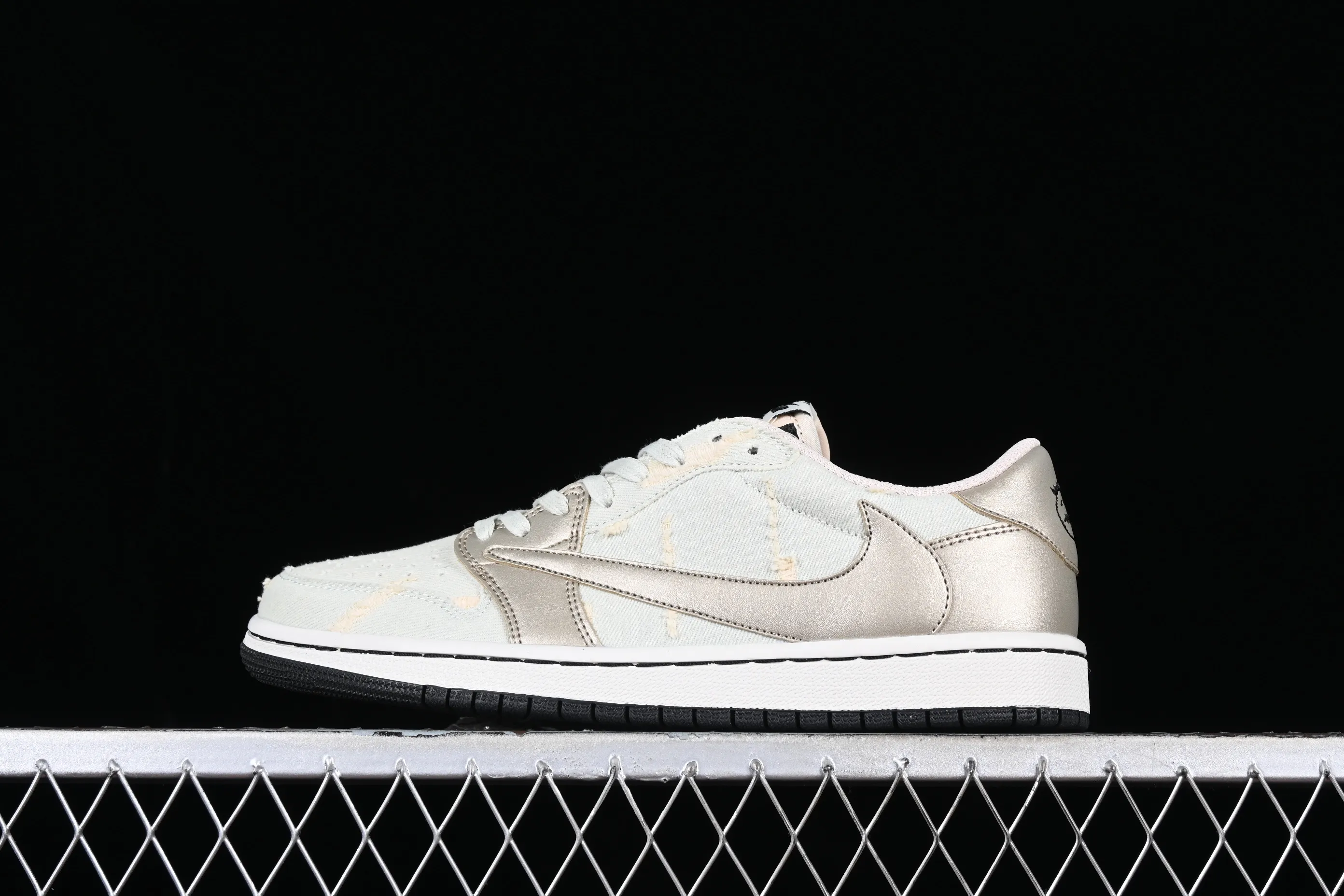All categories Air Jordan Jordan series basketball shoes Air Jordan 1 Low Travis Scott x Air Jordan 1 Low OG AJ1 Joe 1 joint overhead hook DM7866-815
